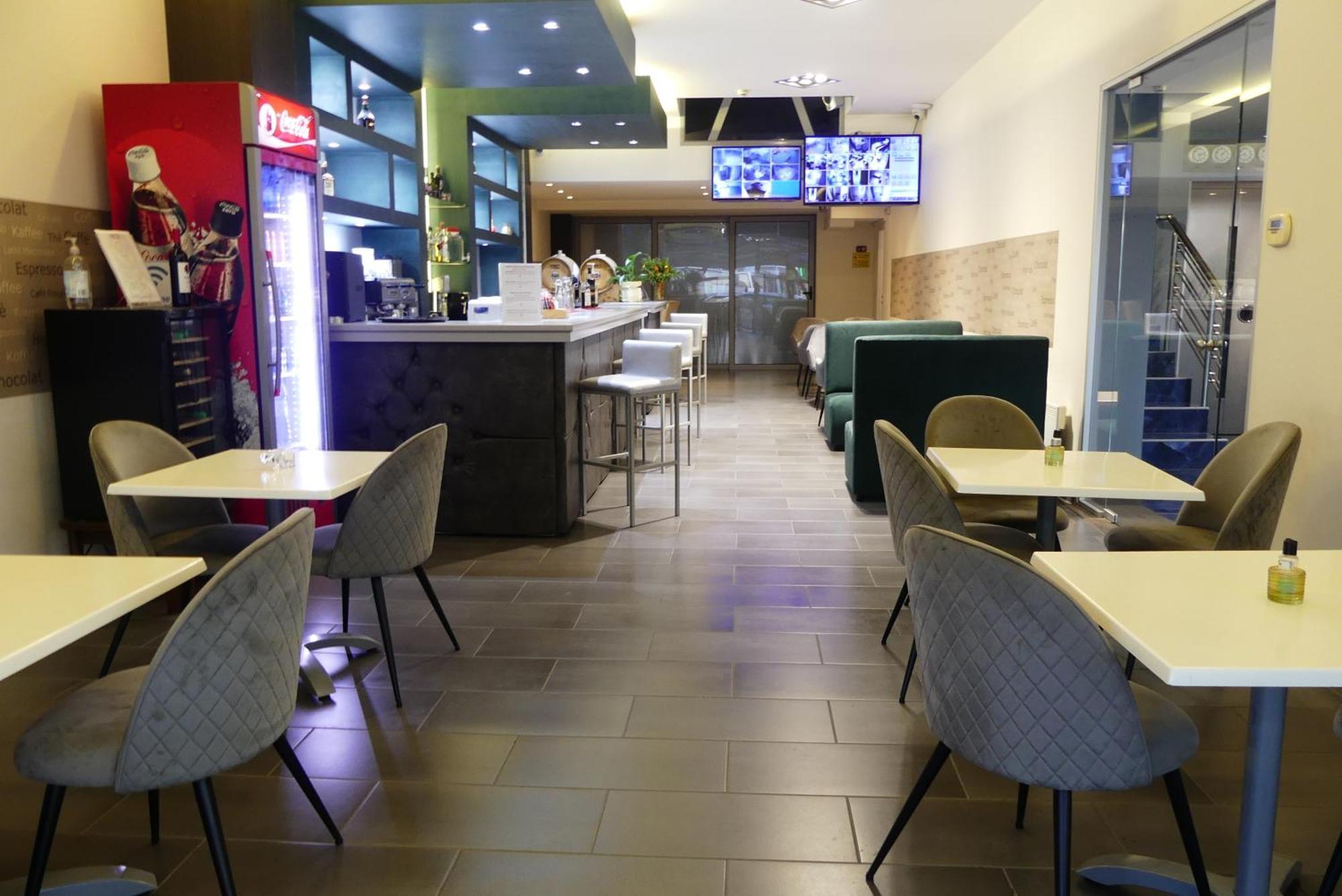 City Life Hotel イラクリオン エクステリア 写真